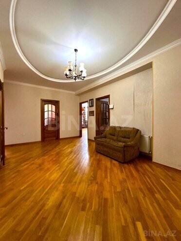 Продаётся 3-комн. новостройка 130 м², м. 8 ноября, photo 7 from 16