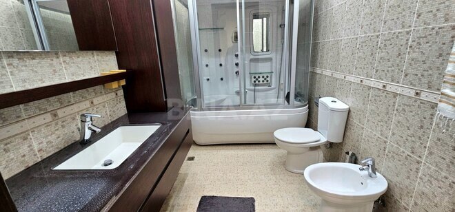 Сдаётся 3-комн. новостройка 168 м², м. Сахил, photo 16 from 18