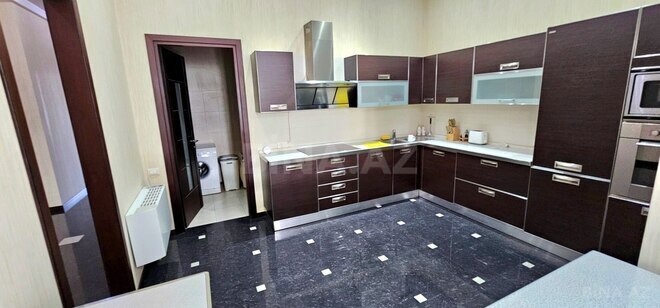 Сдаётся 3-комн. новостройка 168 м², м. Сахил, photo 8 from 18