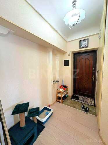 Продаётся 2-комн. вторичка 65.5 м², м. Низами, photo 13 from 18