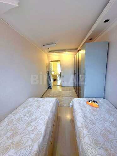 Продаётся 2-комн. вторичка 65.5 м², м. Низами, photo 7 from 18