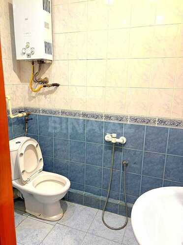 Продаётся 2-комн. вторичка 65.5 м², м. Низами, photo 16 from 18