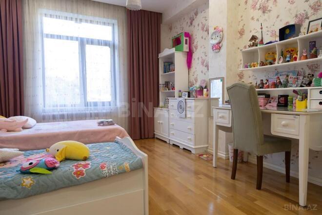 Продаётся 10-комн. дом/дача 650 м², м. Кара Караев, photo 15 from 32