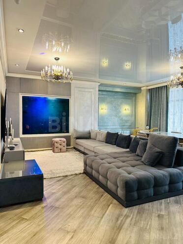 Satılır 3 otaqlı yeni tikili 180 m², 8 Noyabr m., photo 1 from 21