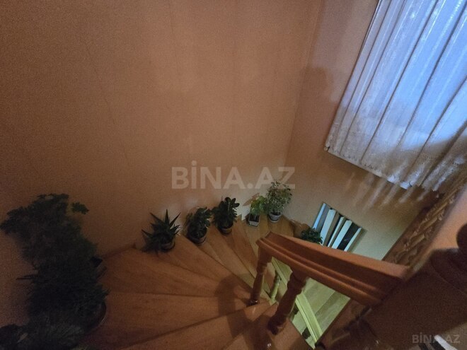 Продаётся 8-комн. дом/дача 280 м², photo 13 from 32