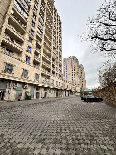 Продаётся 5-комн. новостройка 260 м², Насиминский  р., photo 3 from 18