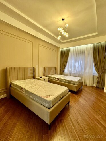 Сдаётся 3-комн. новостройка 110 м², Хатаинский р., photo 6 from 12
