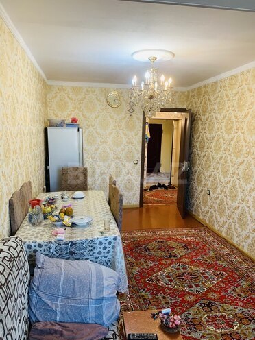 Продаётся 2-комн. вторичка 50 м², м. Нариман Нариманов, photo 3 from 12