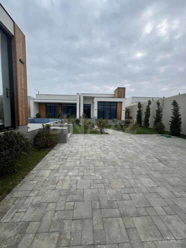 Satılır 4 otaqlı həyət evi/bağ evi 180 m², Şüvəlan q., photo 1 from 16