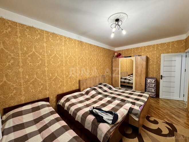 Продаётся 3-комн. вторичка 80 м², м. Халглар Достлугу, photo 9 from 17
