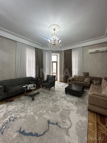 Satılır 6 otaqlı köhnə tikili 320 m², Sahil m., photo 27 from 31