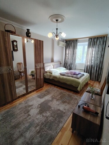 Satılır 4 otaqlı köhnə tikili 95 m², Hövsan q., photo 6 from 23