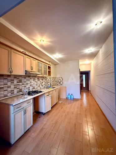 Продаётся 3-комн. вторичка 80 м², м. Кара Караев, photo 9 from 21