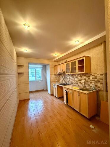 Продаётся 3-комн. вторичка 80 м², м. Кара Караев, photo 12 from 21
