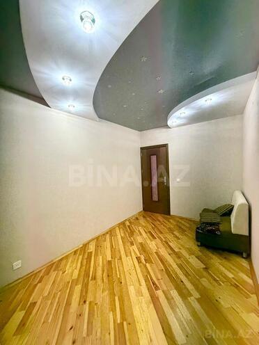 Продаётся 3-комн. вторичка 80 м², м. Кара Караев, photo 4 from 21