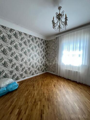 Satılır 8 otaqlı həyət evi/bağ evi 415 m², Bakıxanov q., photo 12 from 32