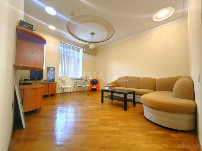 Satılır 2 otaqlı köhnə tikili 54 m², İçəri Şəhər m., photo 8 from 30