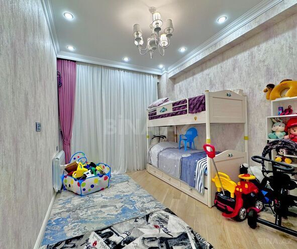 Продаётся 3-комн. новостройка 115 м², м. Кара Караев, photo 8 from 23