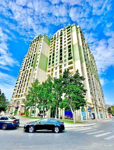 Продаётся 3-комн. новостройка 145 м², м. Кара Караев, photo 3 from 16