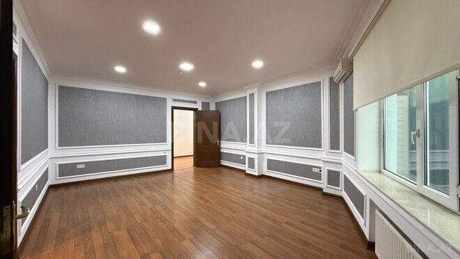 Сдаётся 4-комн. офис 245 м², Хатаинский р., photo 14 from 19