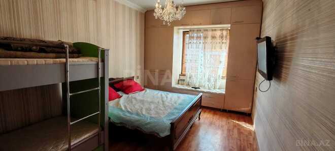 Satılır 2 otaqlı köhnə tikili 64 m², Nəsimi m., photo 8 from 17