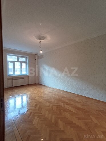 Satılır 3 otaqlı köhnə tikili 90 m², Bakıxanov q., photo 7 from 13