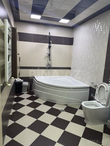 Сдаётся 3-комн. новостройка 158 м², м. Нариман Нариманов, photo 9 from 17