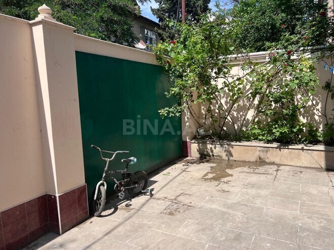 Продаётся 6-комн. дом/дача 220 м², м. Нефтчиляр, photo 9 from 32
