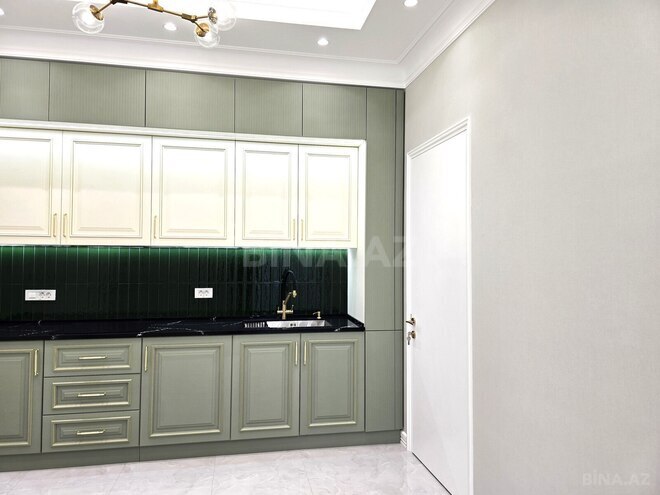 Продаётся 4-комн. новостройка 185 м², м. Элмляр Академиясы, photo 17 from 28