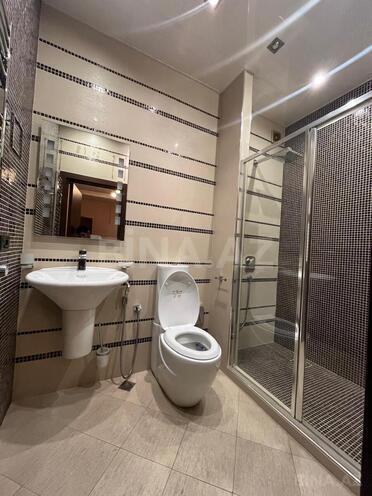 İcarəyə verilir 5 otaqlı yeni tikili 280 m², 28 May m., photo 17 from 18