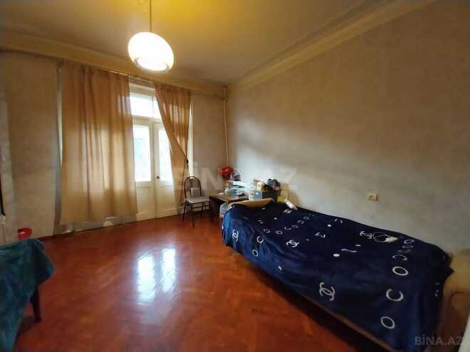 Satılır 2 otaqlı köhnə tikili 60 m², Elmlər Akademiyası m., photo 4 from 21