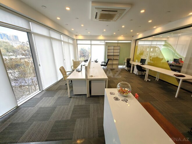 Продаётся  объект 127 м², м. Низами, photo 3 from 24