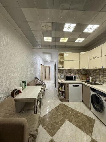 Продаётся 3-комн. вторичка 85 м², м. Азадлыг проспекти, photo 3 from 12