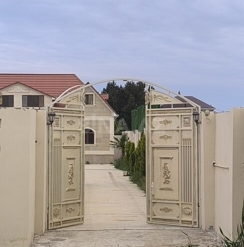 Продаётся 7-комн. дом/дача 280 м², пос. Новханы, photo 1 from 30