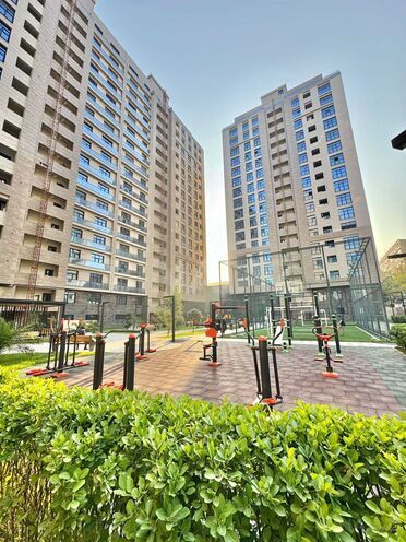 Продаётся 3-комн. новостройка 125 м², Насиминский  р., photo 1 from 21