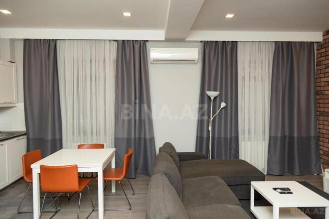 İcarəyə verilir 2 otaqlı köhnə tikili 84 m², Sahil m., photo 8 from 15