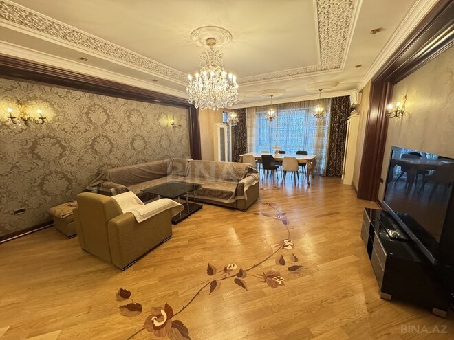 İcarəyə verilir 3 otaqlı yeni tikili 220 m², Şah İsmayıl Xətai m., photo 4 from 32