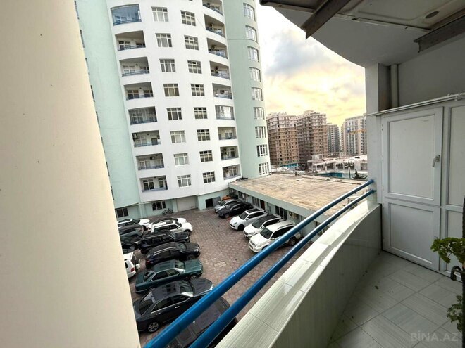 Продаётся 4-комн. новостройка 242 м², м. Низами, photo 17 from 23