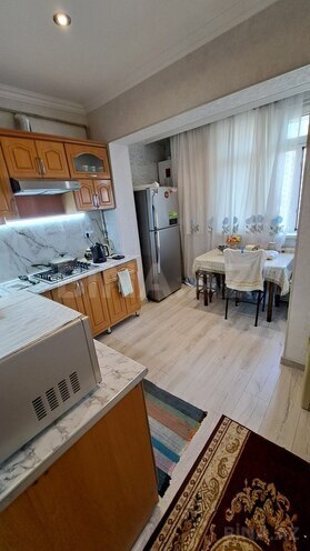 Satılır 5 otaqlı köhnə tikili 110 m², Neftçilər m., photo 13 from 21