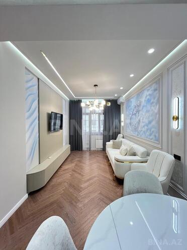 Продаётся 2-комн. новостройка 68 м², м. Элмляр Академиясы, photo 5 from 13
