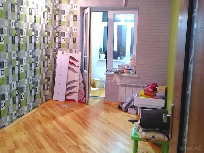 Продаётся 3-комн. вторичка 76 м², м. Кара Караев, photo 11 from 25