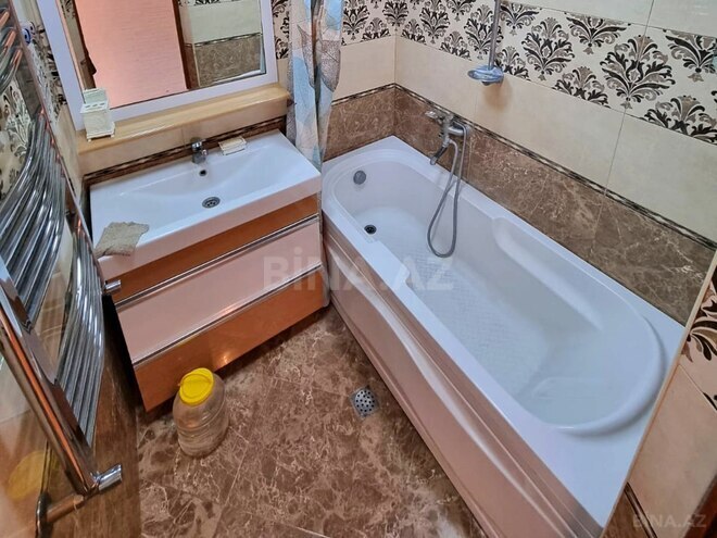 Продаётся 3-комн. вторичка 76 м², м. Кара Караев, photo 20 from 25