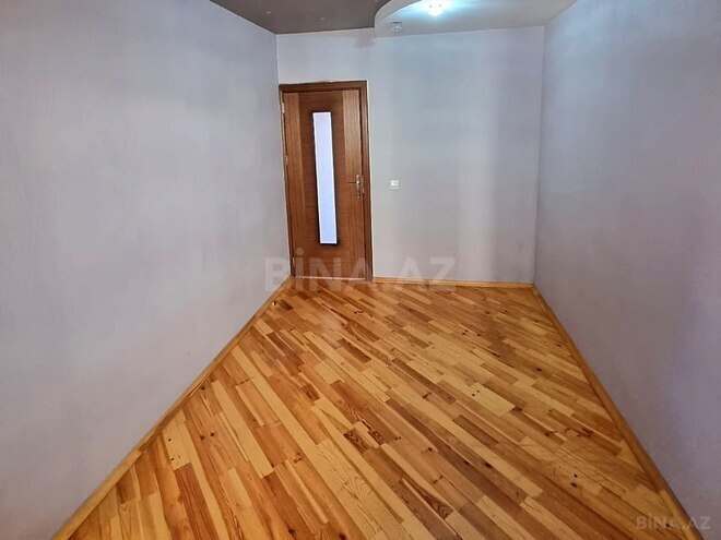 Продаётся 3-комн. вторичка 76 м², м. Кара Караев, photo 9 from 25