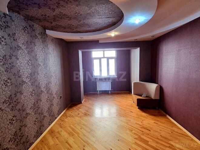 Продаётся 3-комн. вторичка 76 м², м. Кара Караев, photo 6 from 25