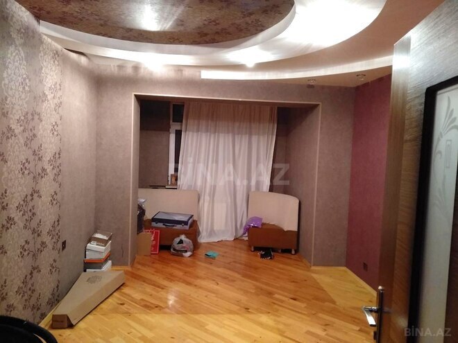 Продаётся 3-комн. вторичка 76 м², м. Кара Караев, photo 15 from 25