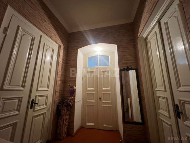 Satılır 12 otaqlı həyət evi/bağ evi 400 m², photo 5 from 32