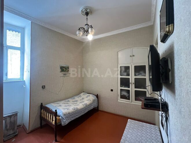Satılır 12 otaqlı həyət evi/bağ evi 400 m², photo 7 from 32