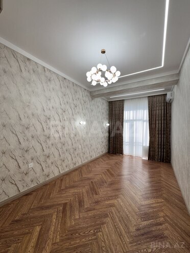 Satılır 4 otaqlı yeni tikili 195 m², 28 May m., photo 14 from 15