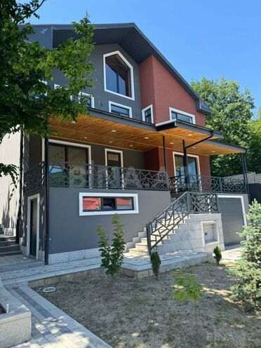 Продаётся 10-комн. дом/дача 450 м², photo 10 from 32