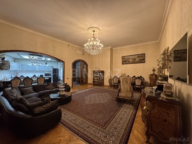 Satılır 3 otaqlı köhnə tikili 200 m², İçəri Şəhər m., photo 7 from 23